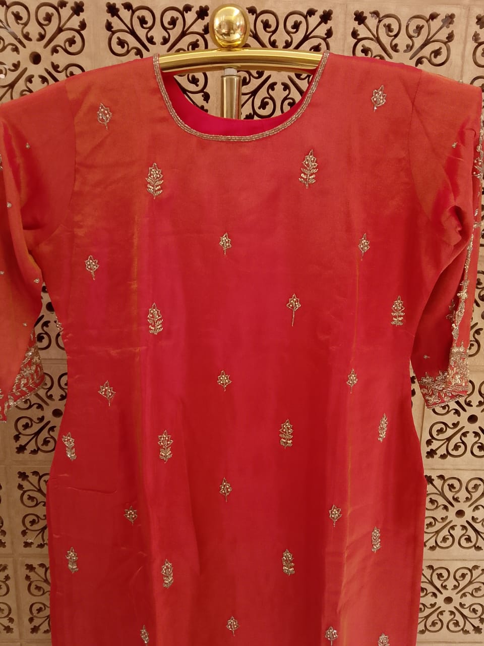 Radiant Rani Pink Silk-Blend Embroidered Kurta-Pant Set with Scalloped Dupatta.