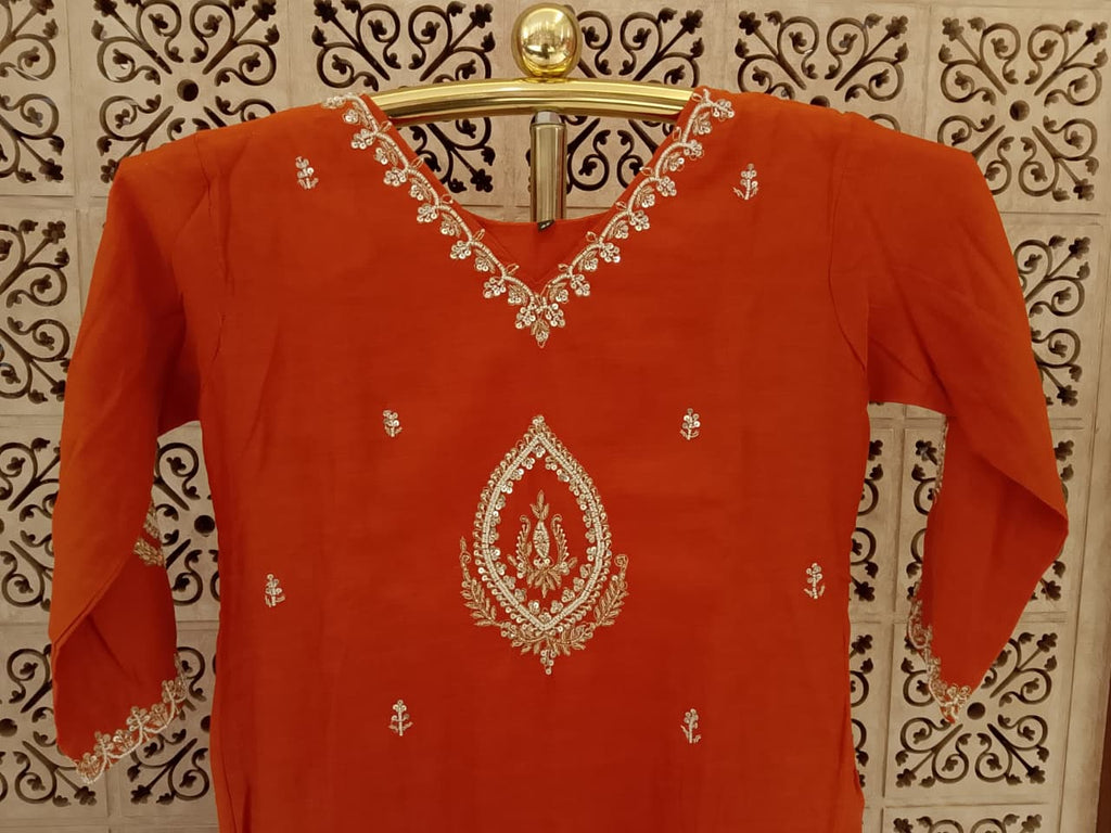 Light Red Zari-Embroidered Mul Chanderi Kurti Pant Set with Dupatta.